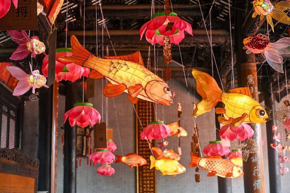 长假日日有戏睇,沙湾古镇举办鱼灯文化节系列活动-齐鲁晚报网