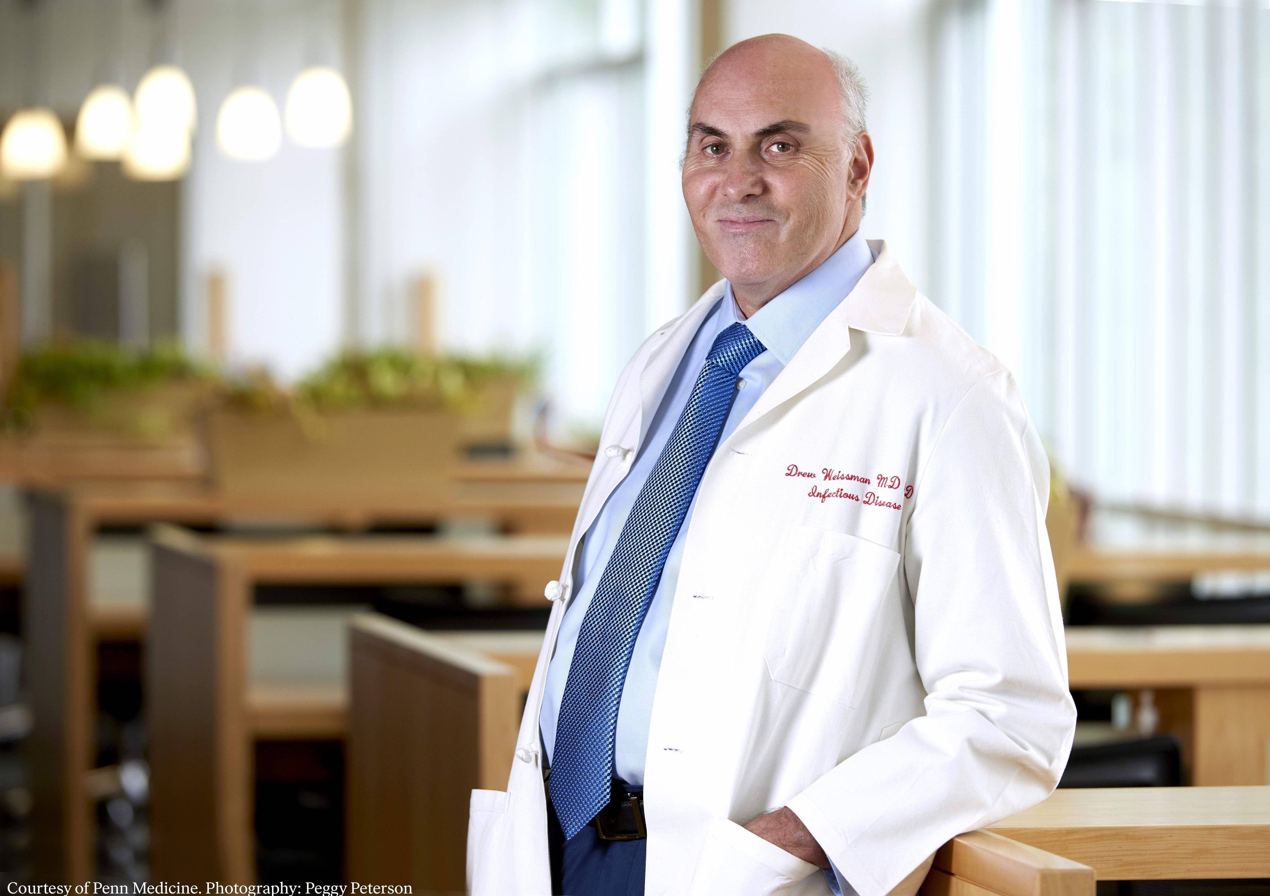 考里科现任匈牙利塞格德大学教授和美国宾夕法尼亚大学佩雷尔曼医学院