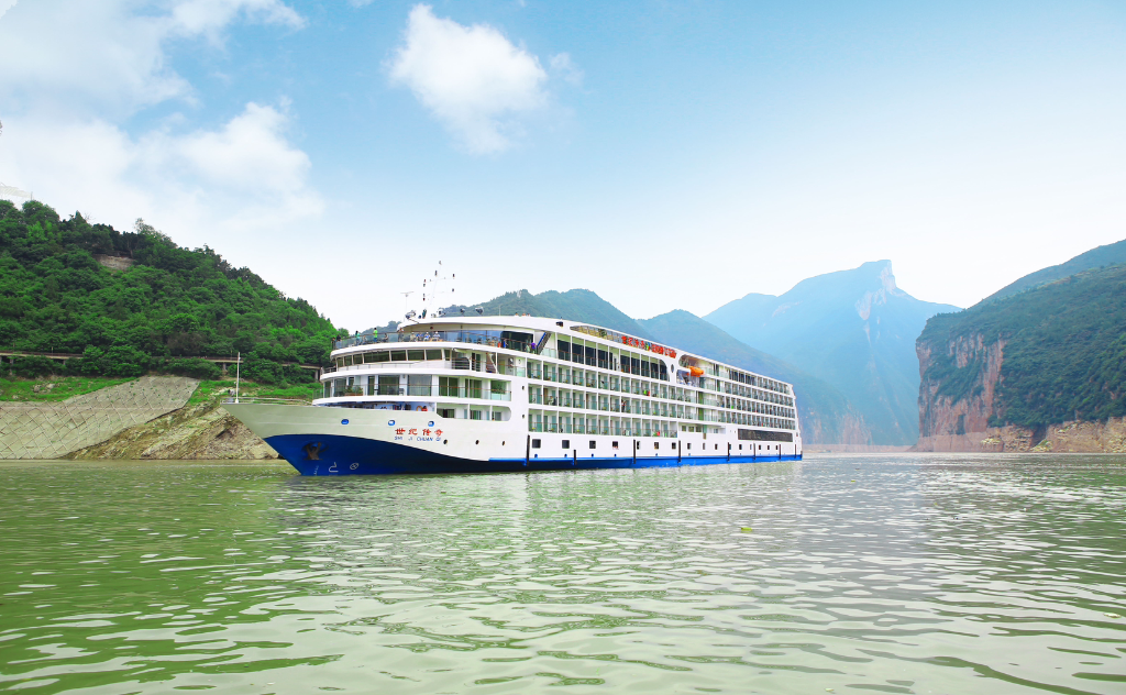 长江入境游市场火热 世纪游轮"重庆-上海"秋季航线启航