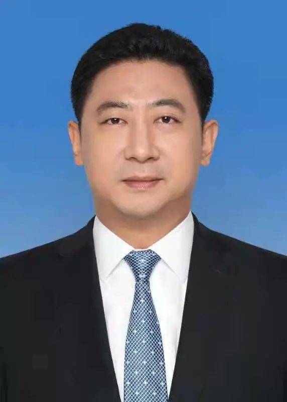 市公安局龙华分局局长深圳市龙华区政府党组成员,副区长,赵亮分工