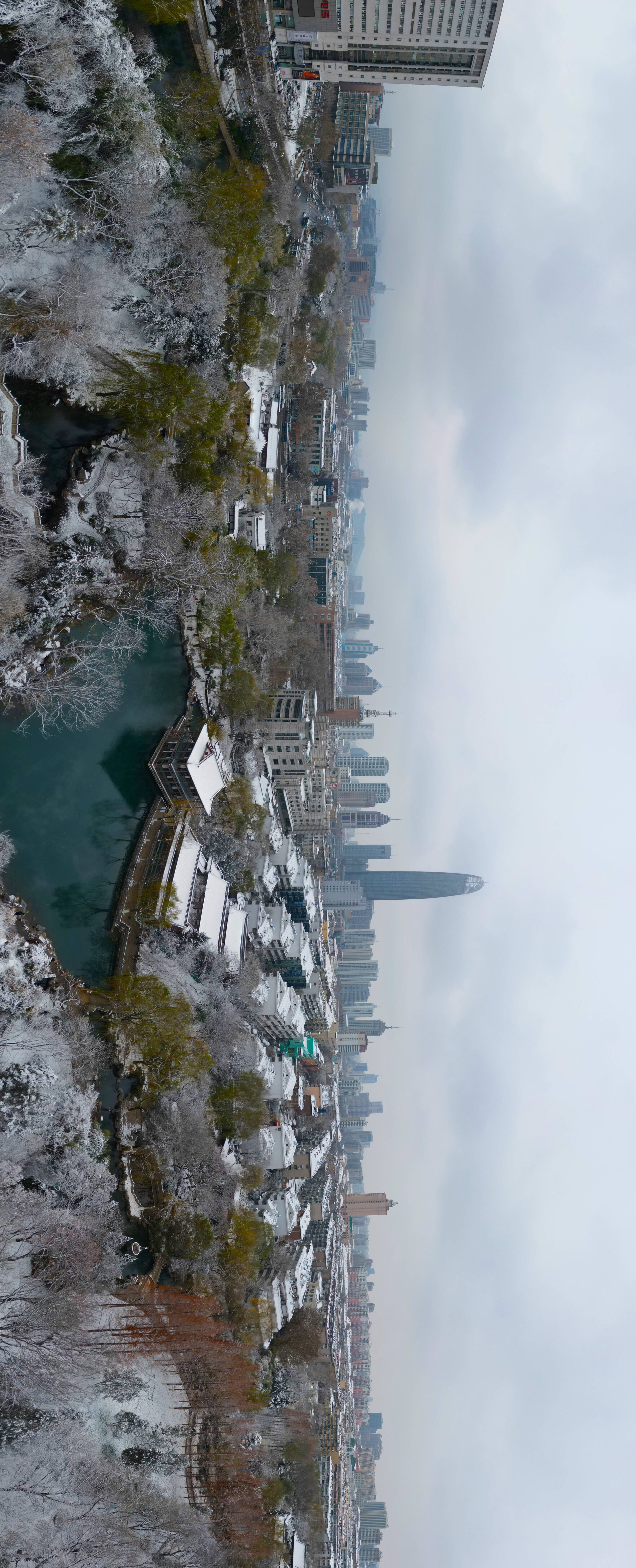 一组值得横屏观看的雪景长图