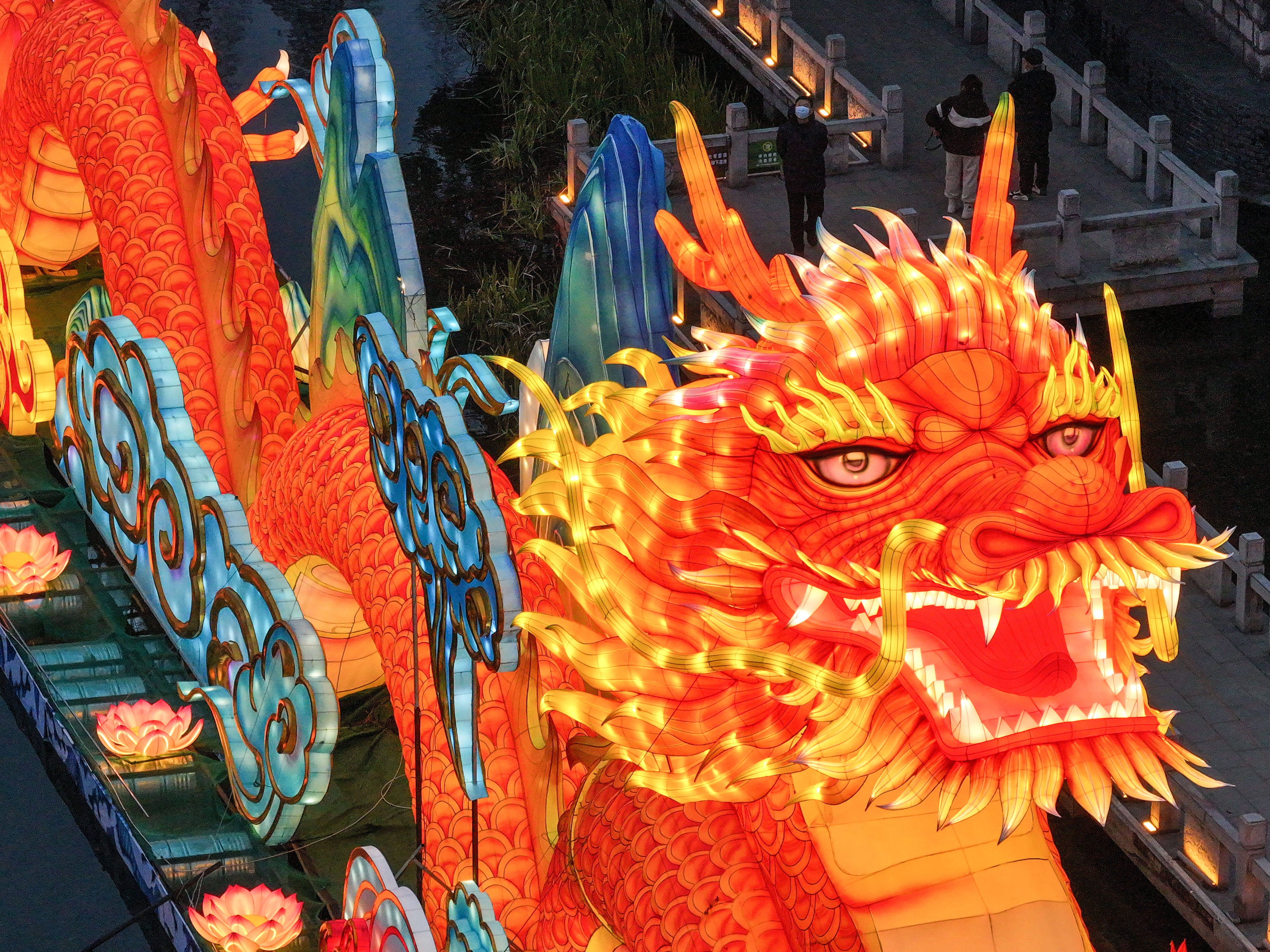 2024"点亮中国灯"——龙年灯会灯彩迎新春全国主会场