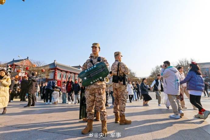 踏实!武警陕西总队西安支队官兵守护大家安心过年