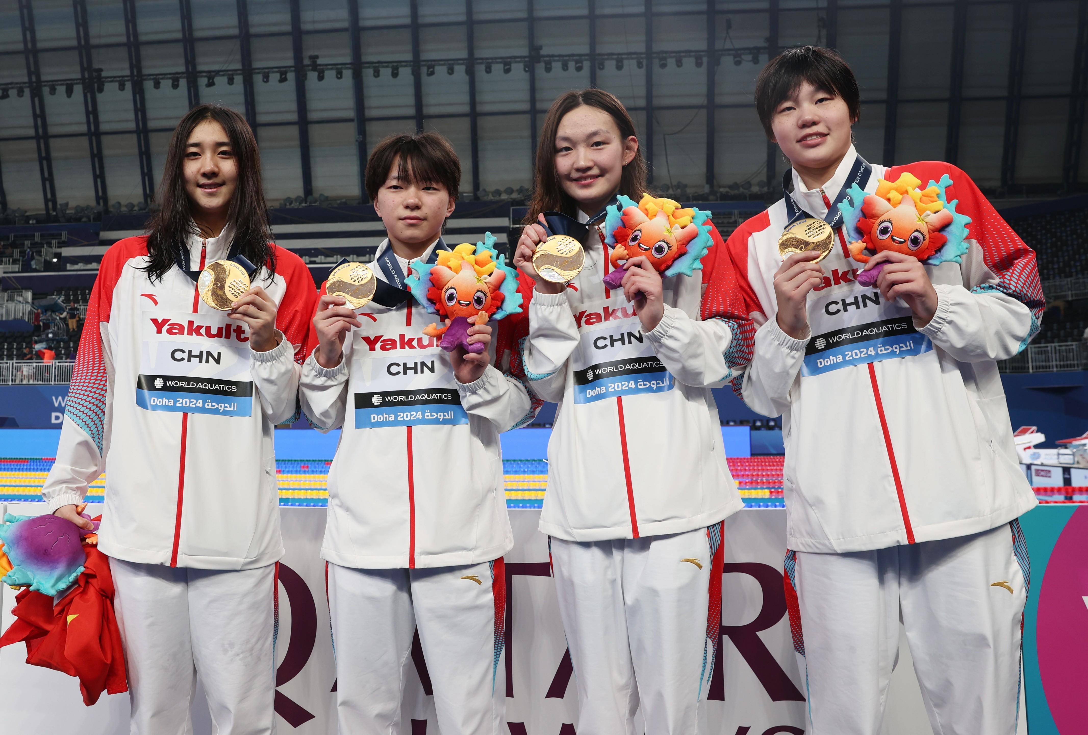 游泳世锦赛:中国队夺得女子4x200自由泳接力冠军