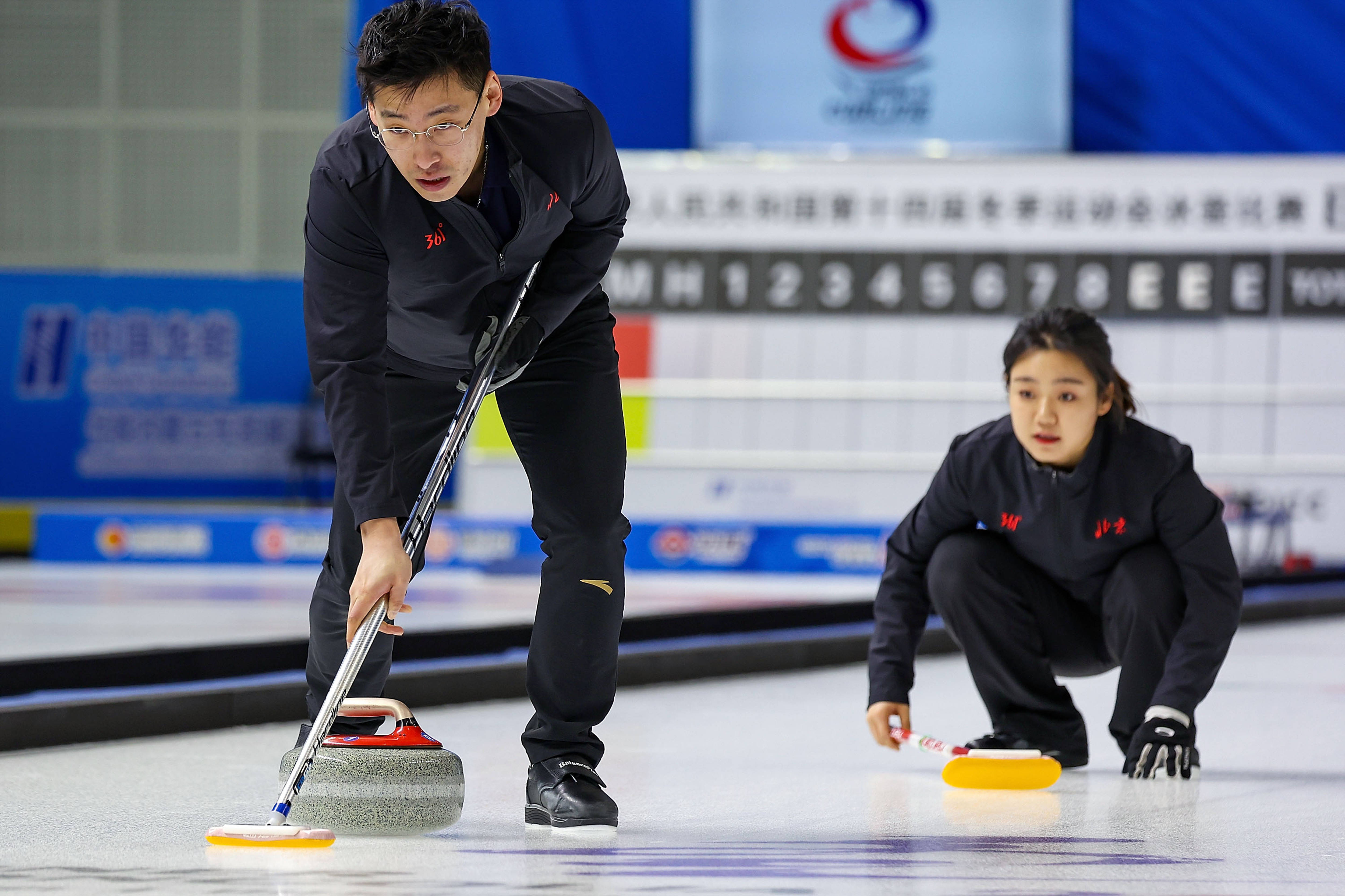 冰壶公开组混双黑龙江队夺冠