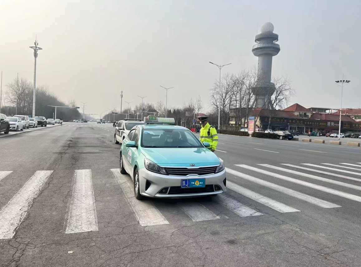 濮阳市交通运输综合行政执法机构做好两会期间执法工作