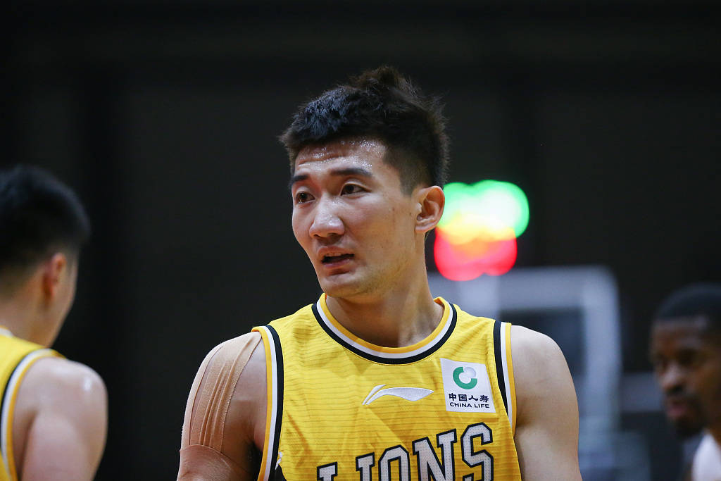 体坛联播马龙无缘新加坡大满贯16强巴萨阿森纳欧冠晋级