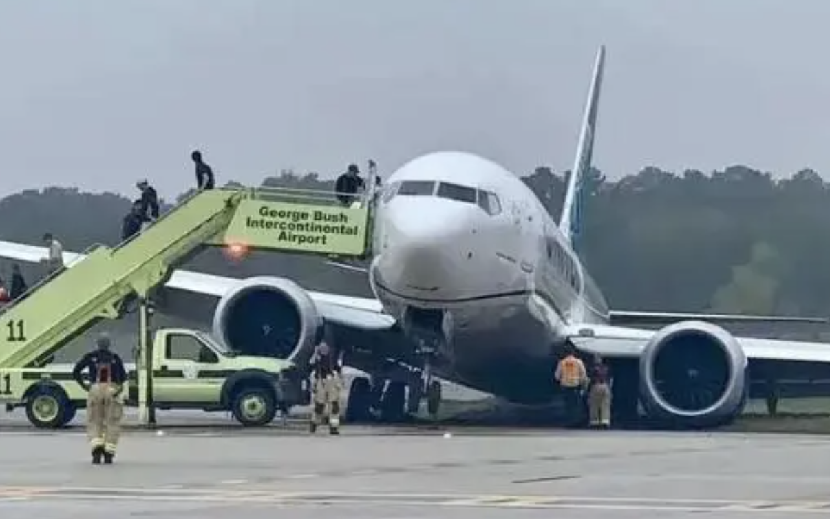 中国c919飞机在美降落时发生事故?真相其实是这样