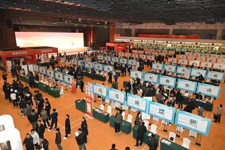 超2000名退役军人参与现场招聘！山东沿黄九市退役军人招聘会举行