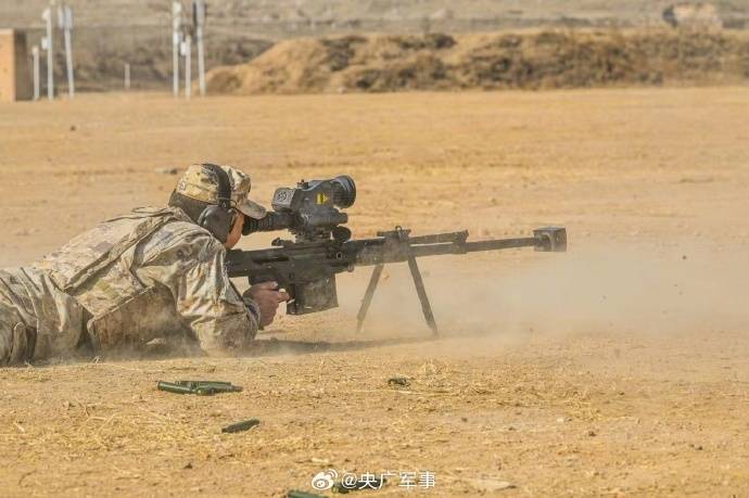 帅!直击狙击手实弹射击考核现场