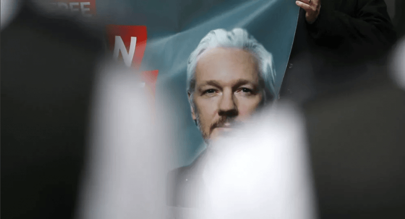 维基揭秘的创始人朱利安·阿桑奇可能被引渡到美国,面临最高175年的