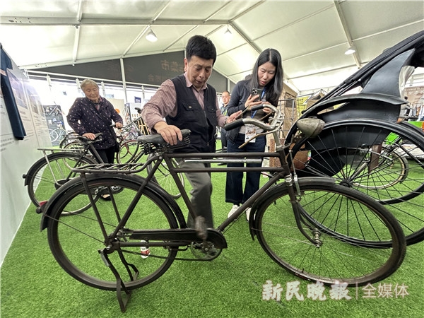 玩古董自行车的"上海爷叔"再度登陆中国国际自行车展