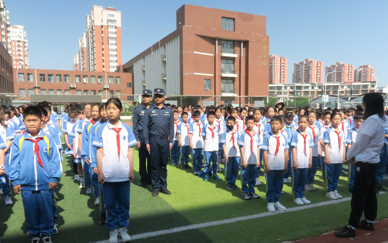 保护海洋生态环境 海警在行动