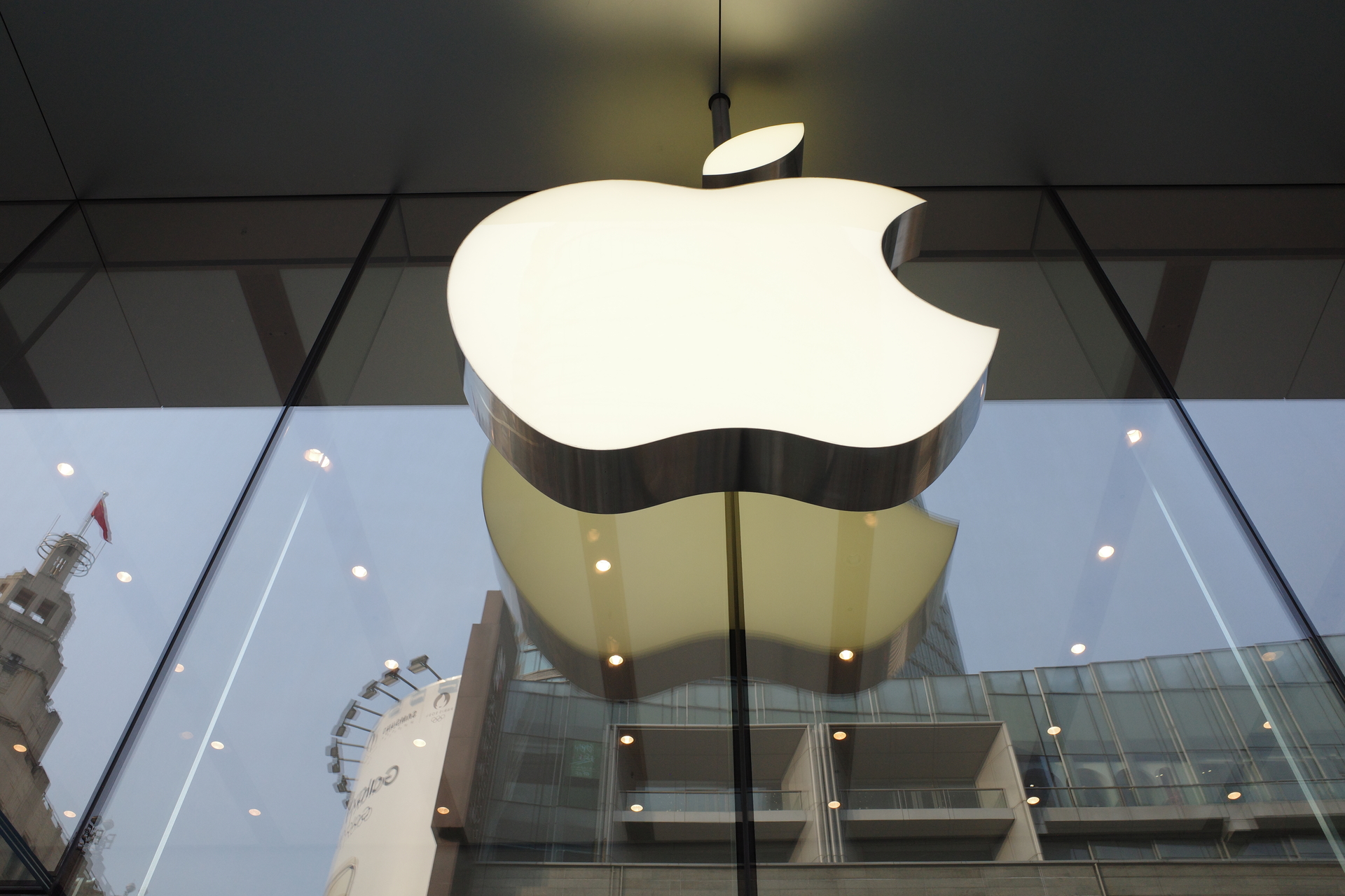 苹果手机搭载ai在即,机构分析师预计apple intelligence月收费或在9.