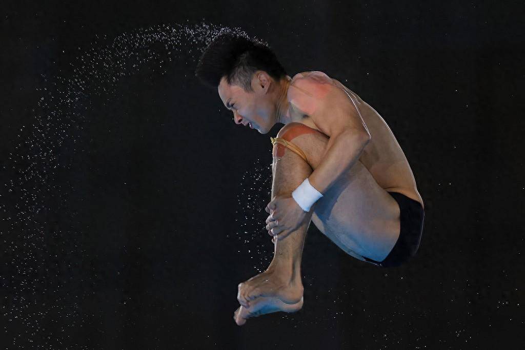 曹缘摘得男子个人10米台金牌,跳水"梦之队"首次完成奥运包揽