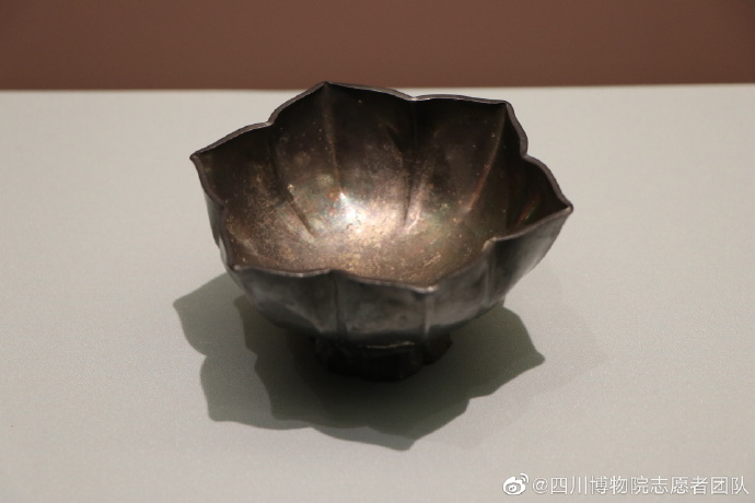 小雪·凛冬已至 围炉煮酒待雪来岁时物语-齐鲁晚报网
