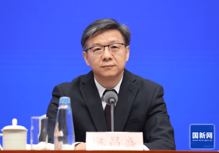 解读《政府工作报告》：首次把稳住楼市股市写进总体要求