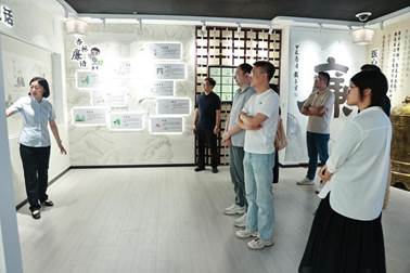 “吹气球”测肺功能，被中医狠狠“圈粉”！沉浸式体验青岛市市立医院医疗温度