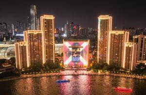 天津：流光溢彩迎盛会