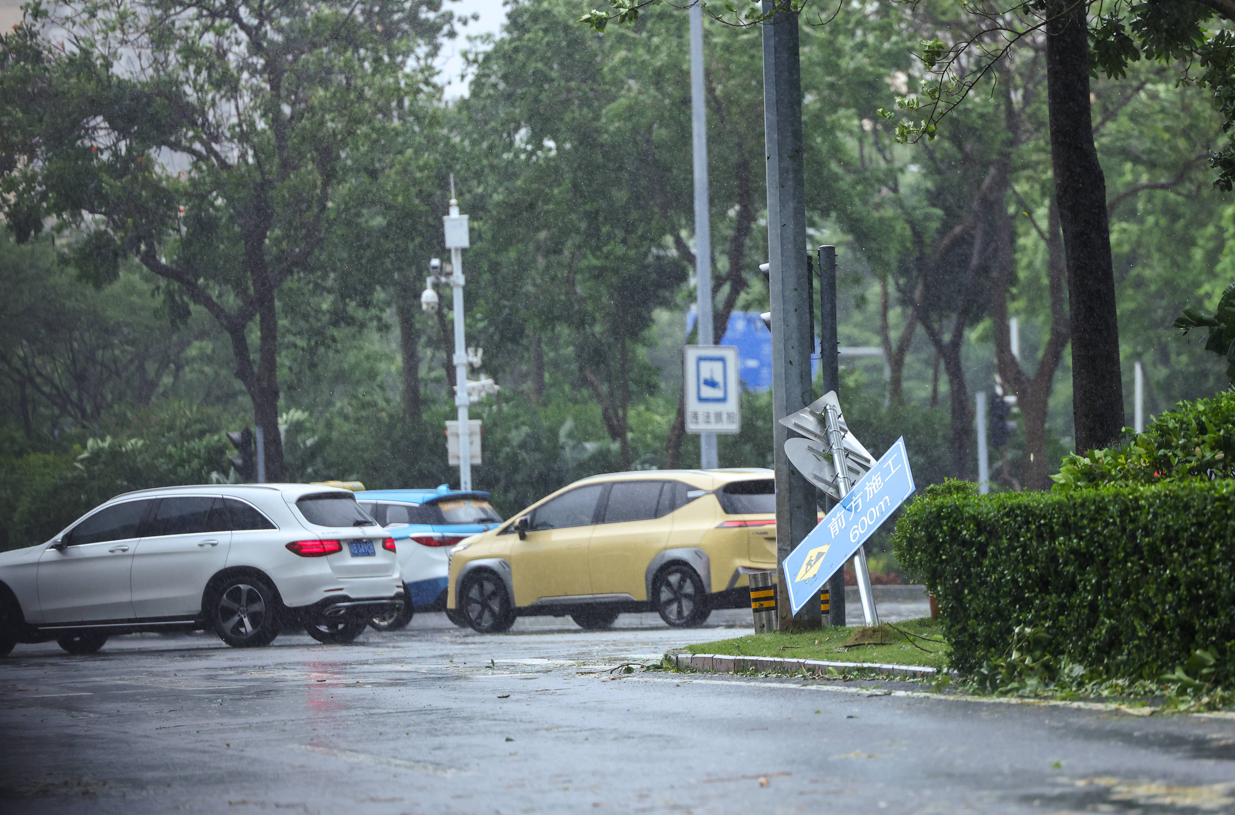 新华全媒＋“韦帕”即将登陆 强风雨袭华南(3)