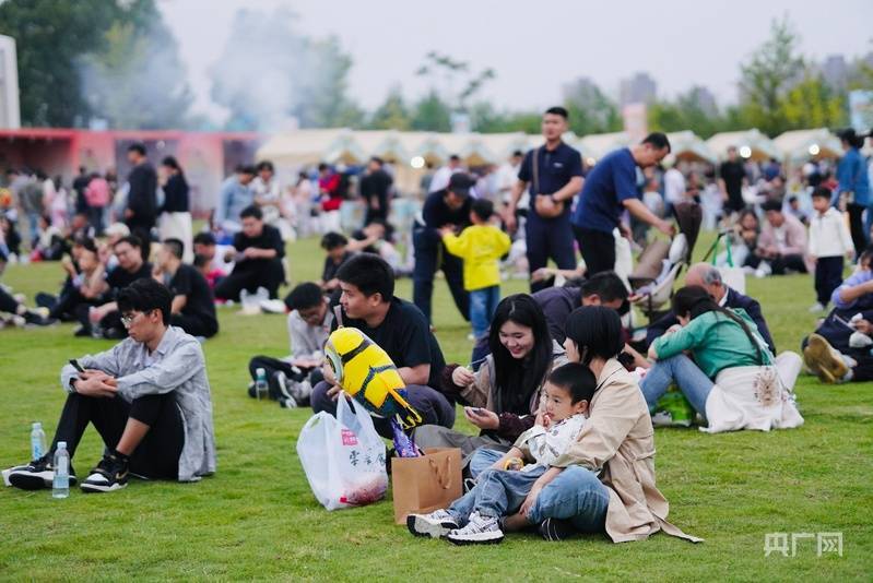 “超级皖”美食争霸赛合肥挑战赛在磨滩开锣