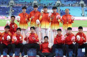 全运会湖北队获得田径项目男子4X100米接力冠军