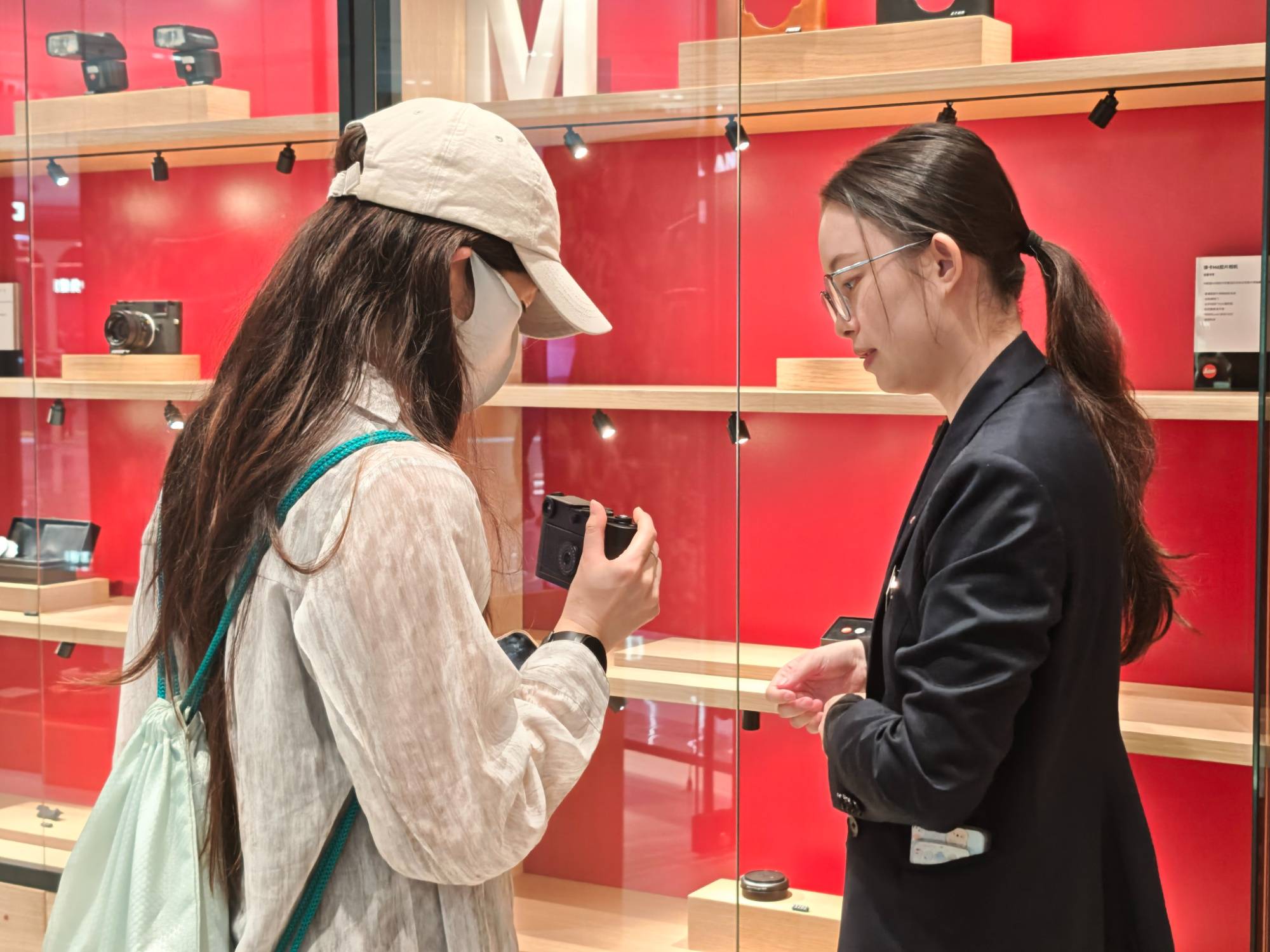 封关运作首周海南离岛免税购物金额11亿元