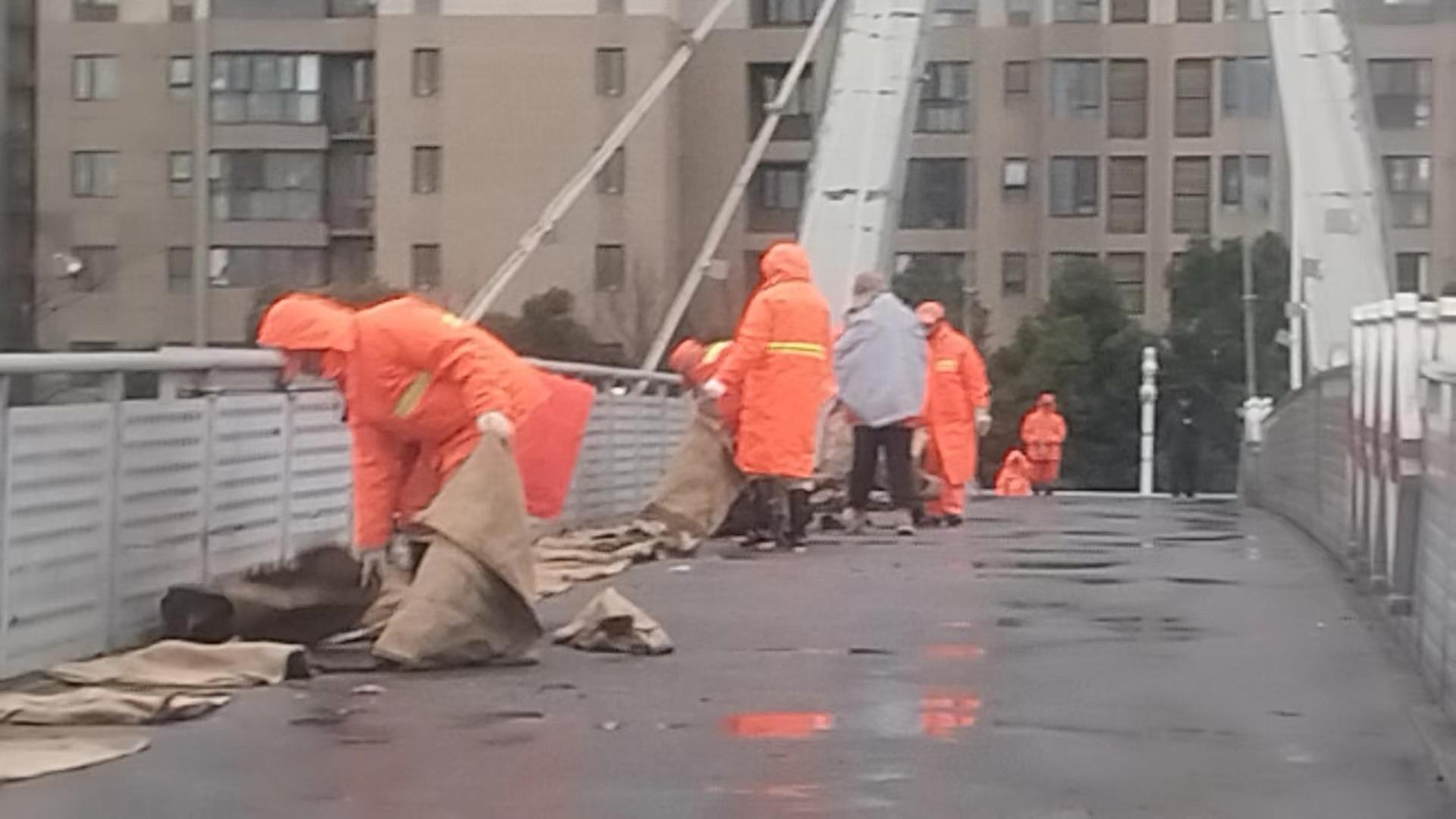武汉市启动低温雨雪冰冻灾害IV级应急响应