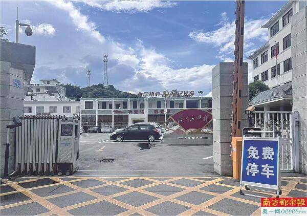 广州:推动机关单位停车场开放共享
